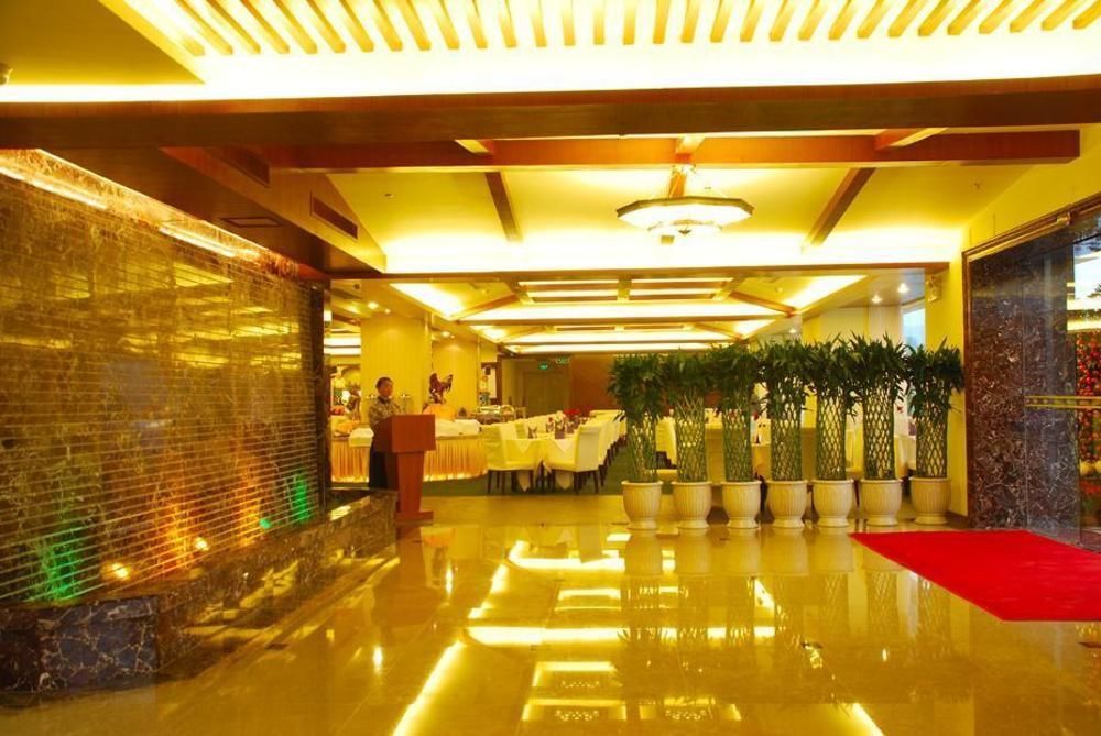 Vienna Hotel Guangzhou Shaheding Metro Station 외부 사진